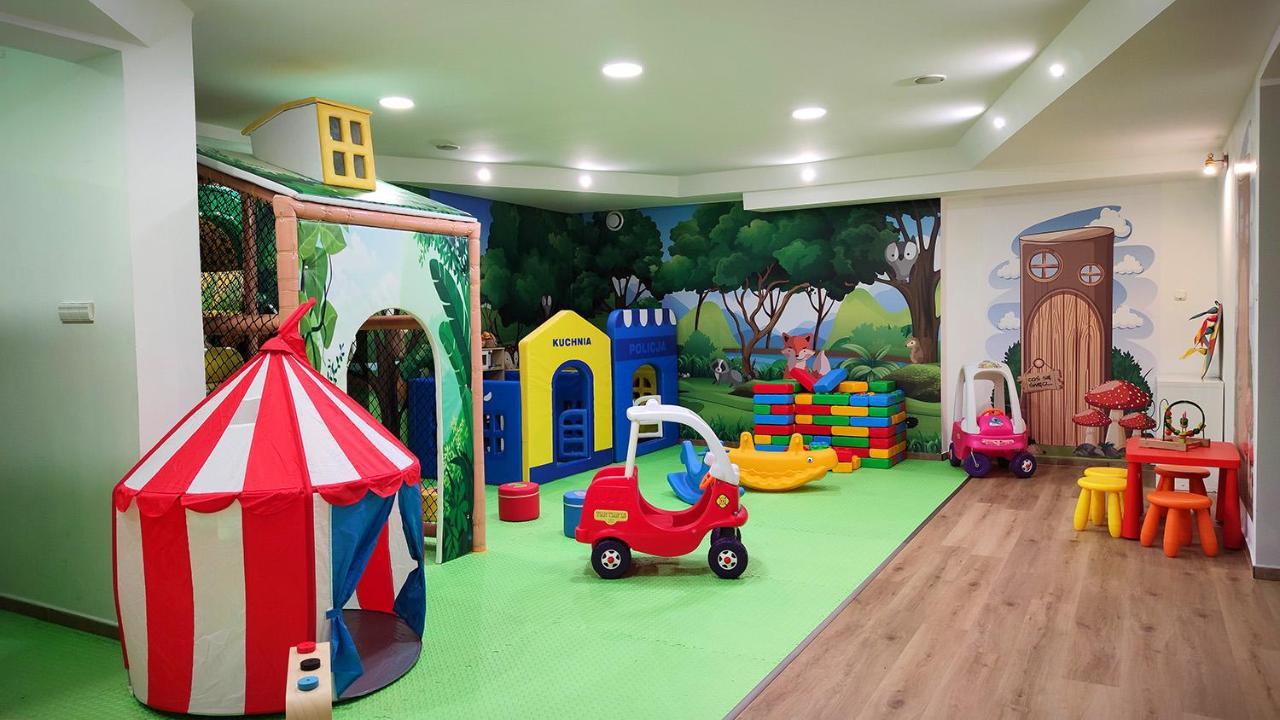 فندق Sajmino Family House أوسترودا المظهر الخارجي الصورة