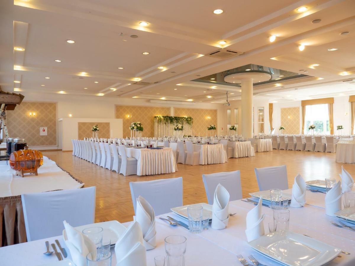 فندق Sajmino Family House أوسترودا المظهر الخارجي الصورة